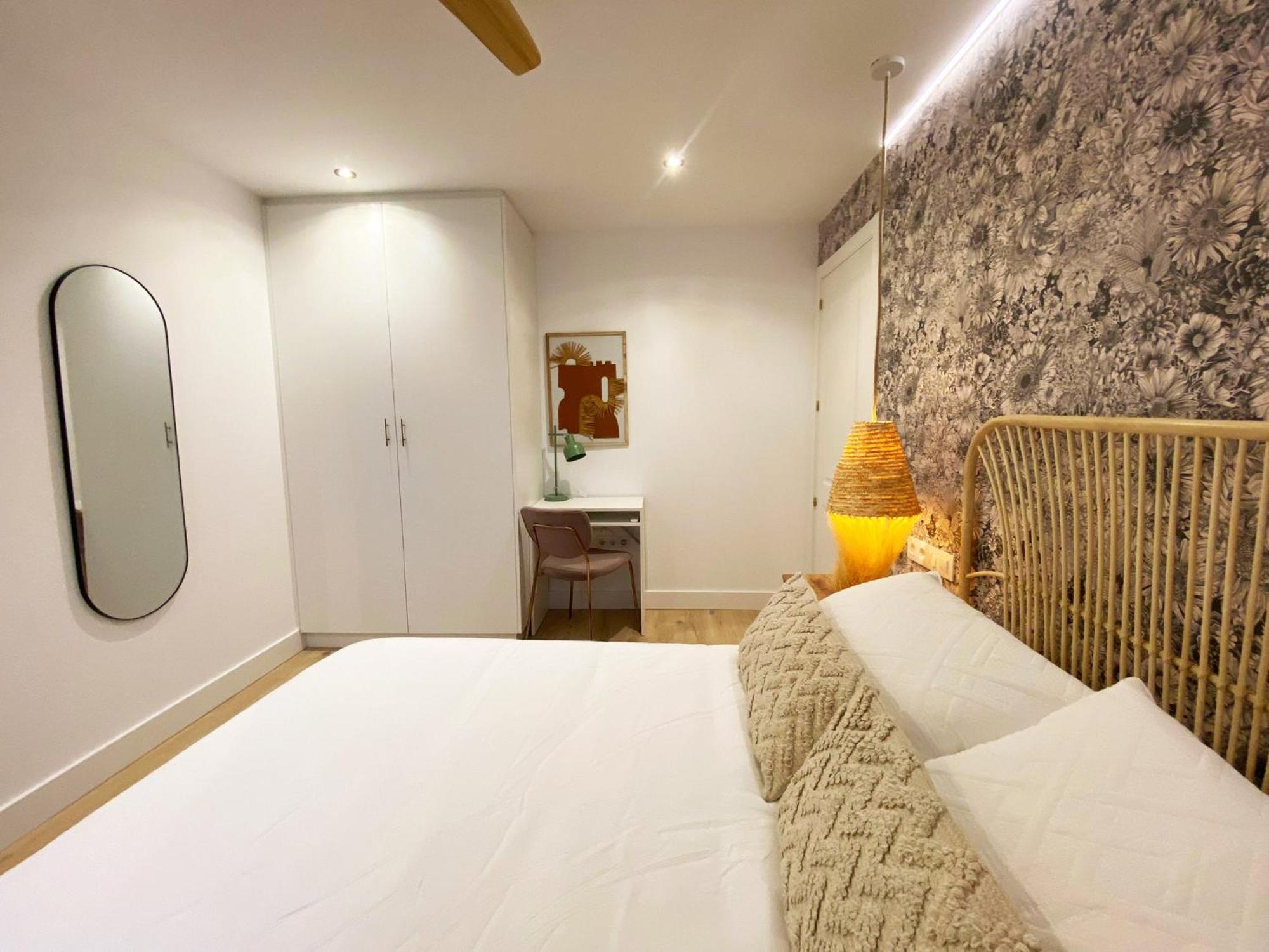 Am IV Segovia Vut Apartment Ngoại thất bức ảnh